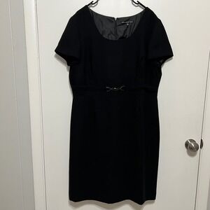 Preston & York Black Sheath Dress with Bit Detail Size 18 Knee Length LBD Chic